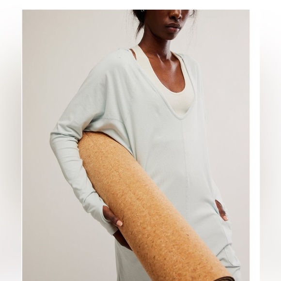 Free People Movement Hot Shot Long-Sleeve Hooded Onesie Arctic Blue Sz Small NWT - Picture 8 of 10